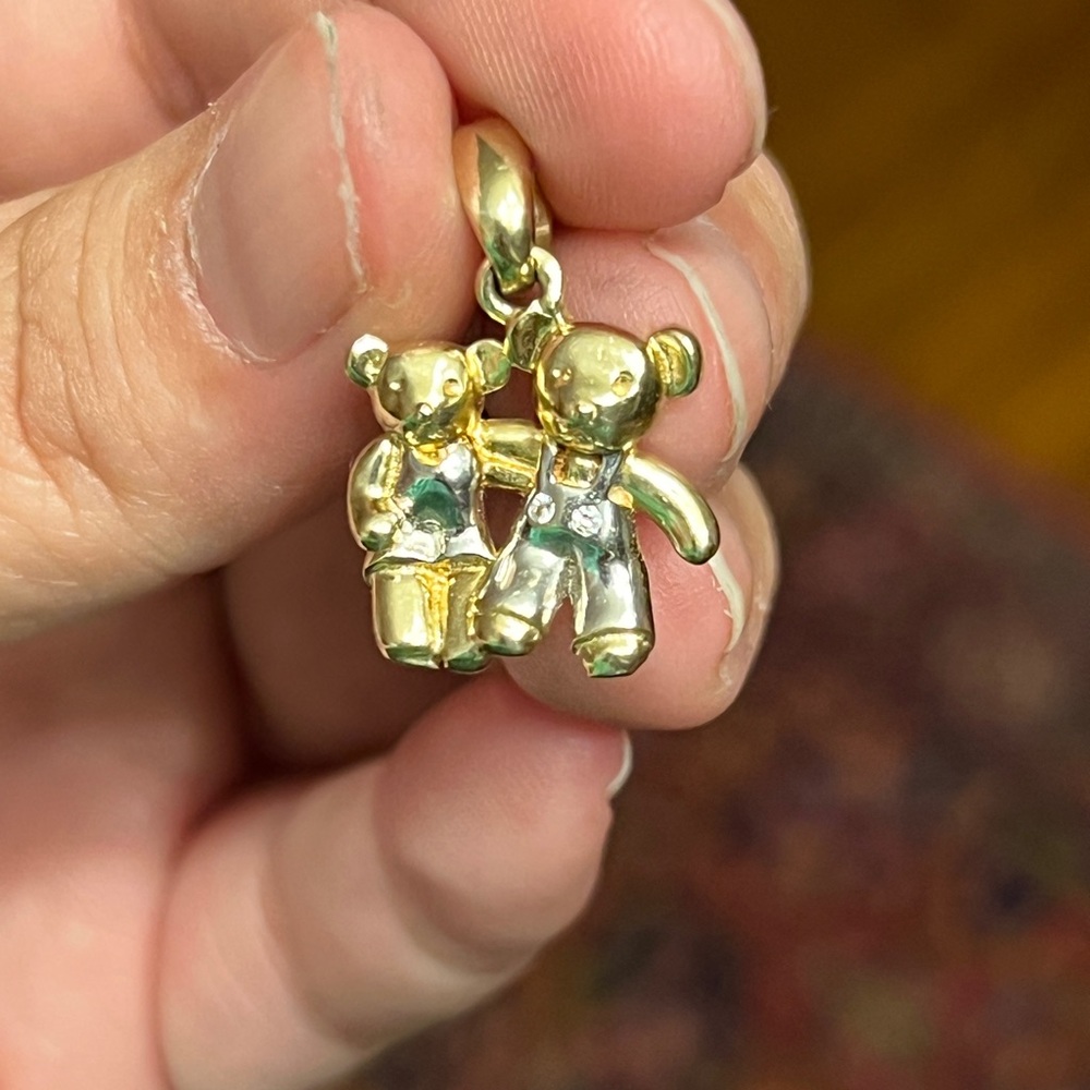 14k Yellow Gold Teddy Bear 🧸 Mama and Papa Pendant